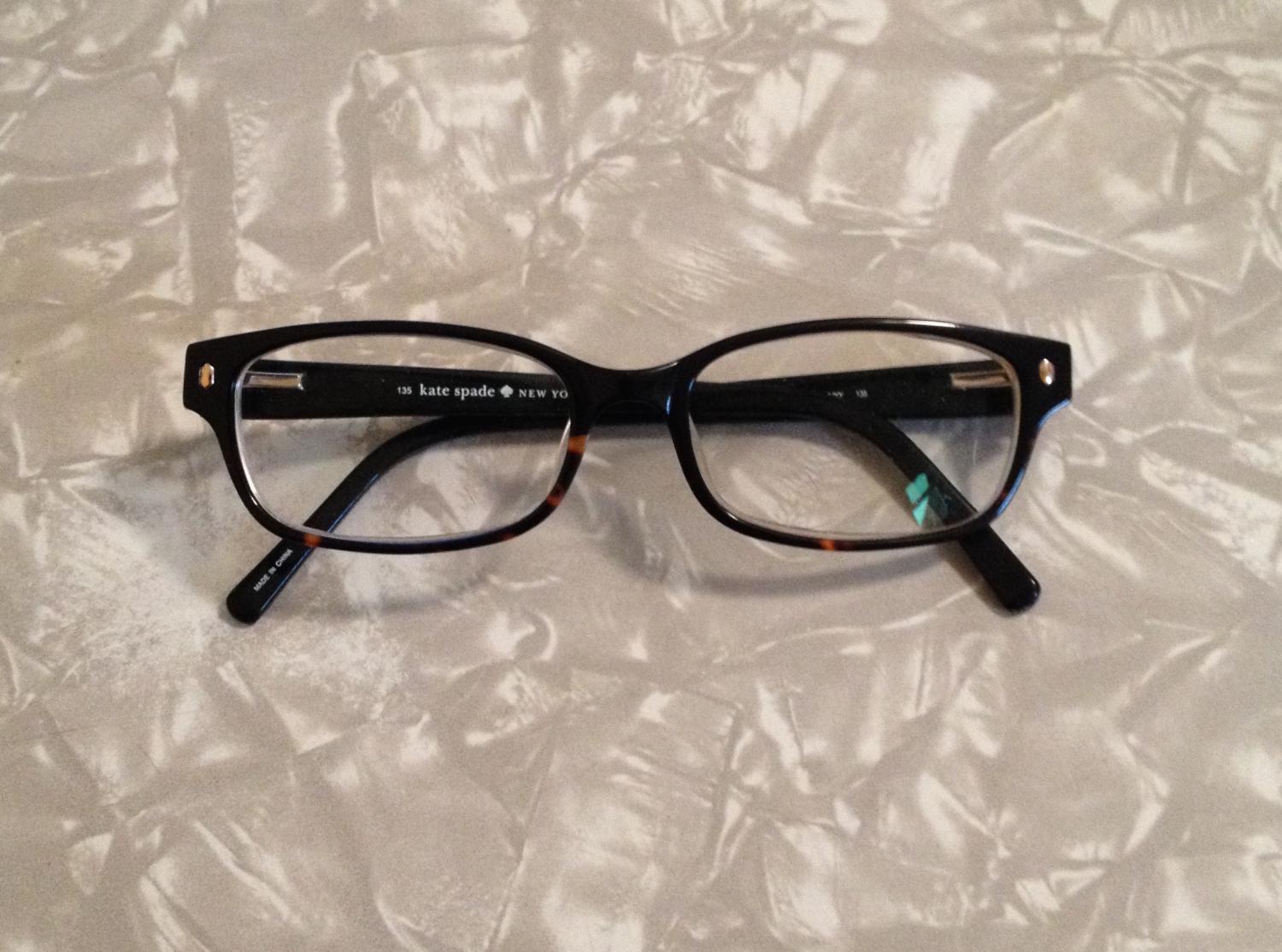 eyeglasses frames eyedoctor optometrist vision